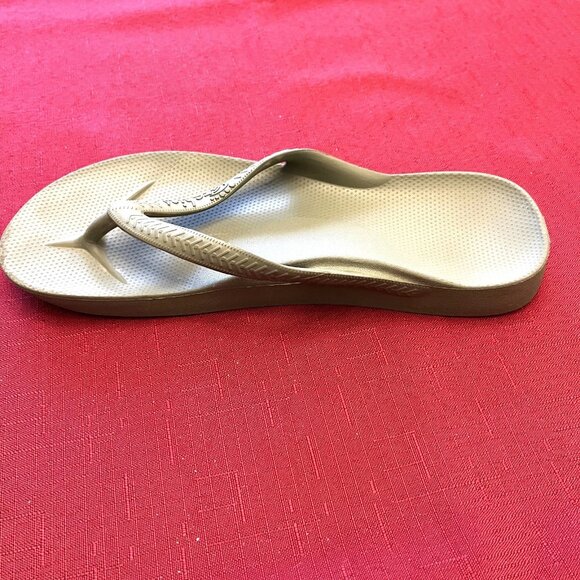 Women's Archies Green Flip Flop Sandals Size 9 - Picture 5 of 7